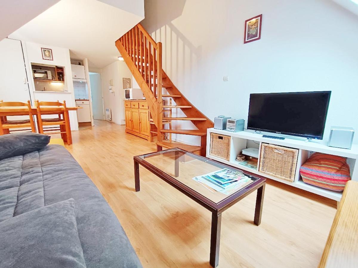 Chez Charlotte, T3 Duplex, Vue Montagne, Parking Gratuit, Ascenseur, 4 Personnes Apartment Bagneres-de-Luchon Exterior photo