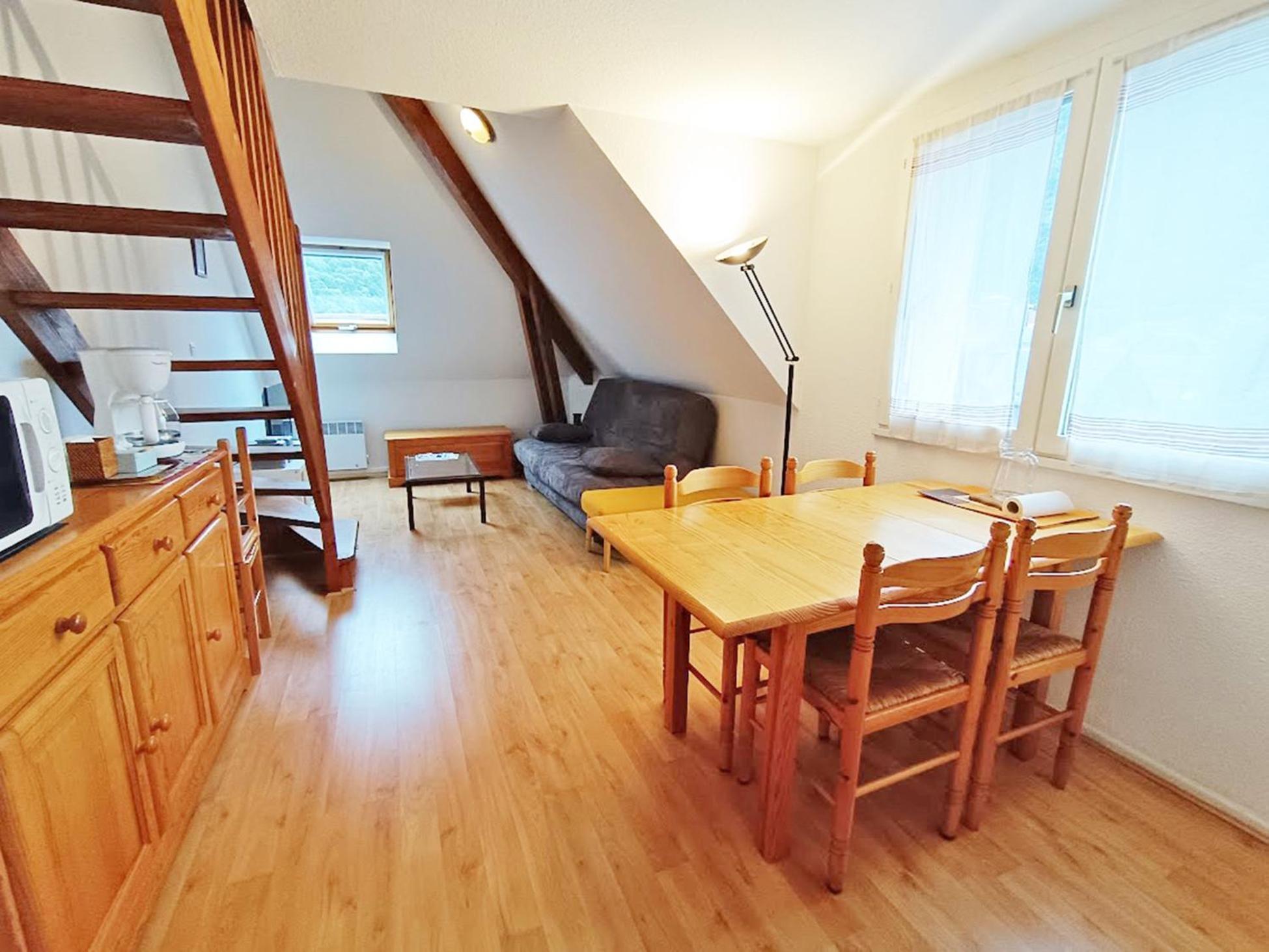Chez Charlotte, T3 Duplex, Vue Montagne, Parking Gratuit, Ascenseur, 4 Personnes Apartment Bagneres-de-Luchon Exterior photo